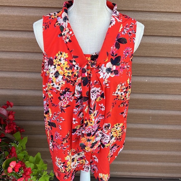 a new day sleeveless button down blouse
Size: Large
Color: Orange/Red - Picture 2 of 16